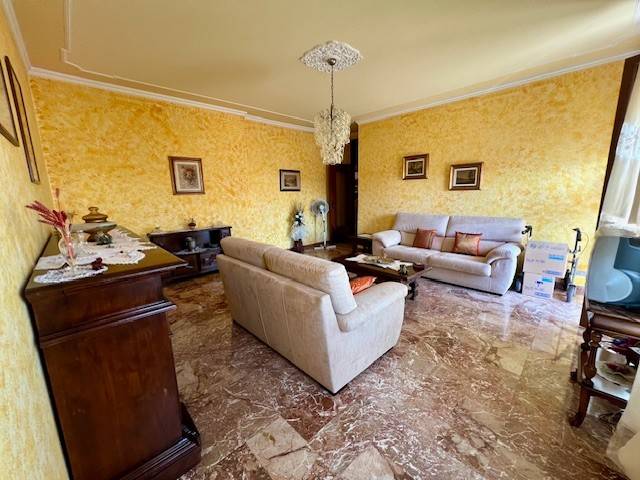 Appartamento a Chivasso in Via Caluso - Foto 2