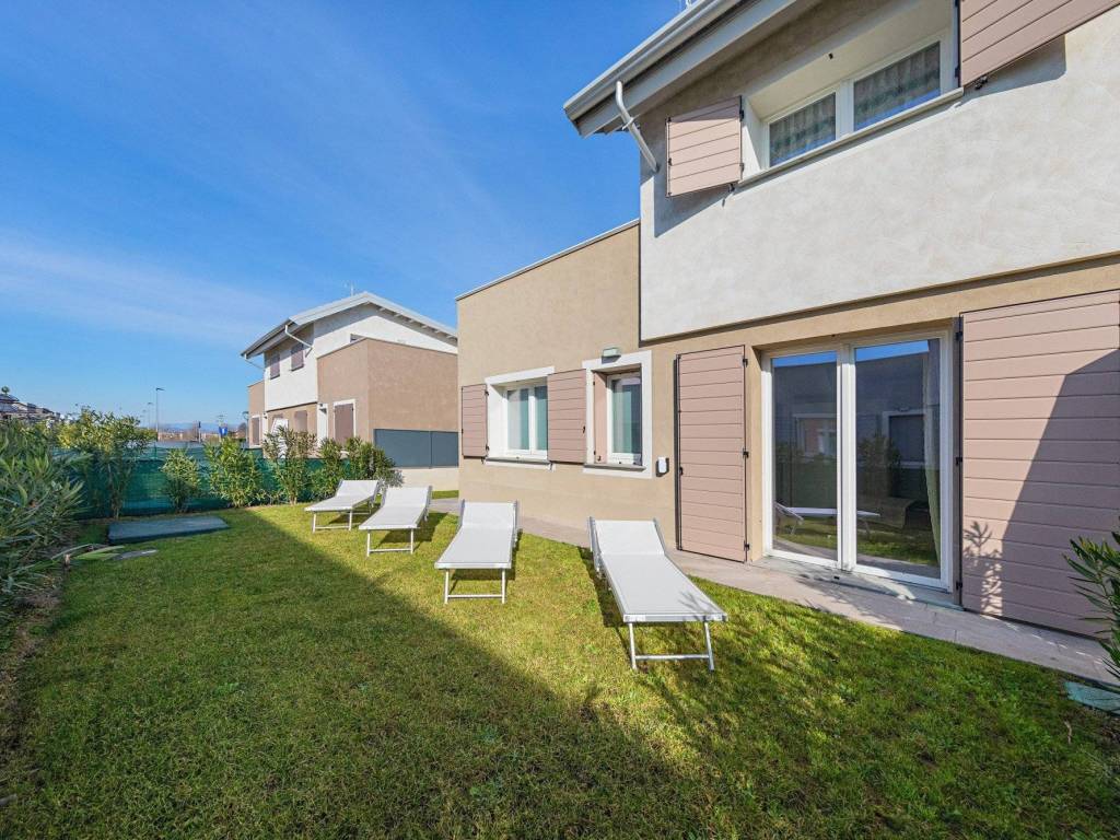 Villa a Peschiera del garda in Via Lugana - Foto 5