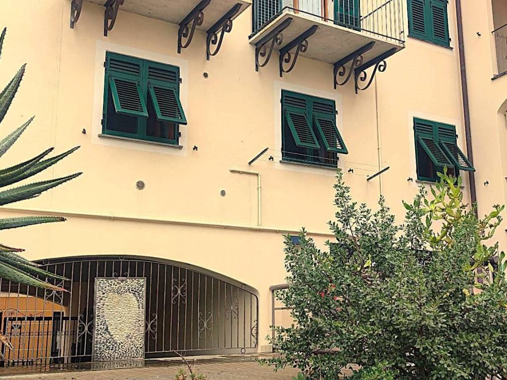 Appartamento a Varazze in Via Torino - Foto 2