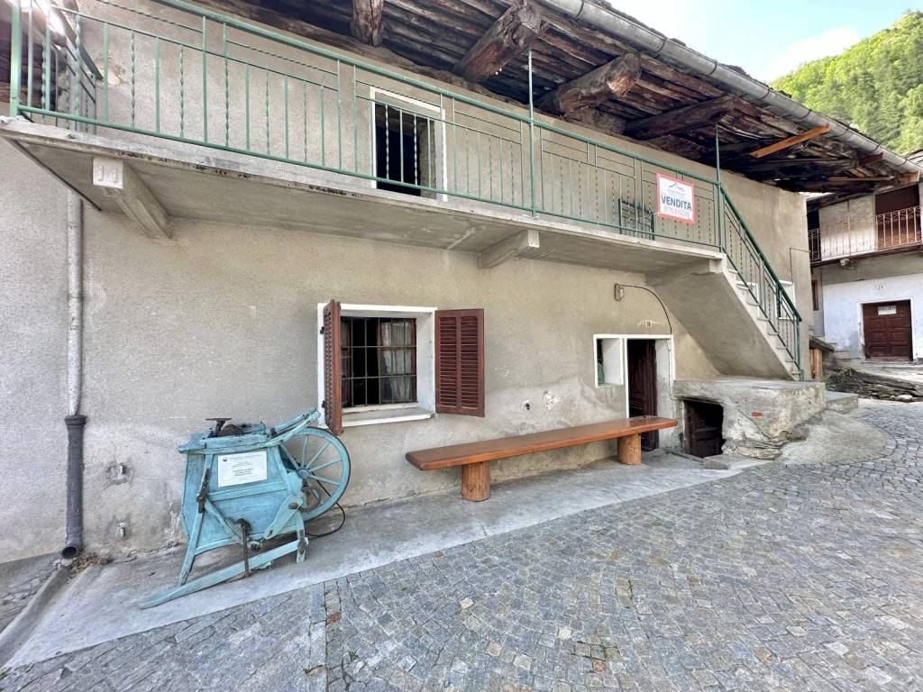 Casa indipendente a Casteldelfino in Borgata Torrette - Foto 2