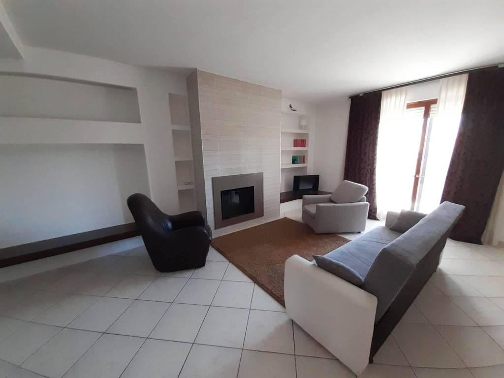 Appartamento a Brindisi in Via Trento - Foto 4