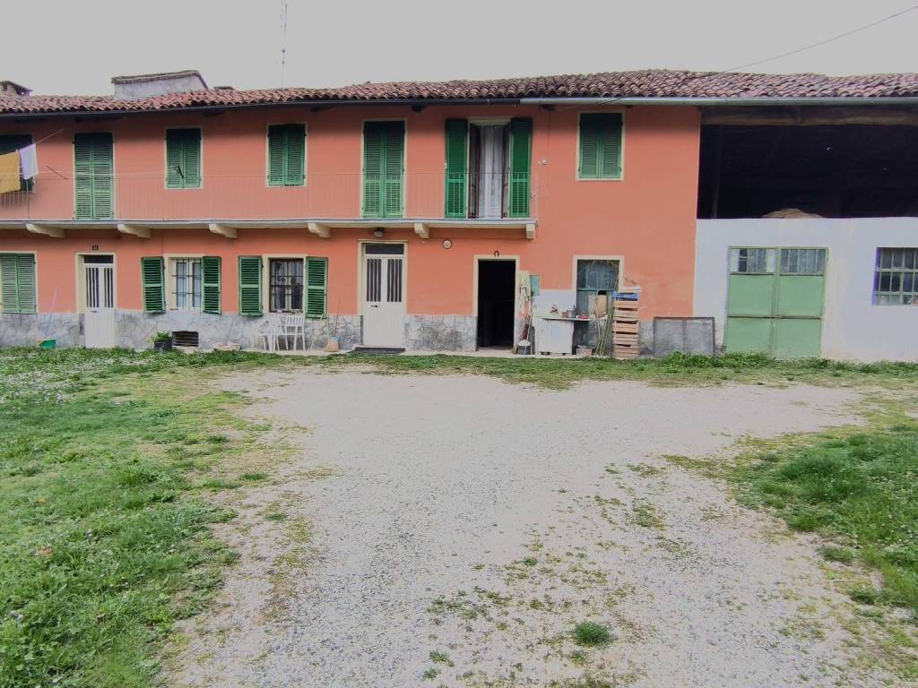 Villa a Moncucco torinese in Località San Giorgio - Foto 2