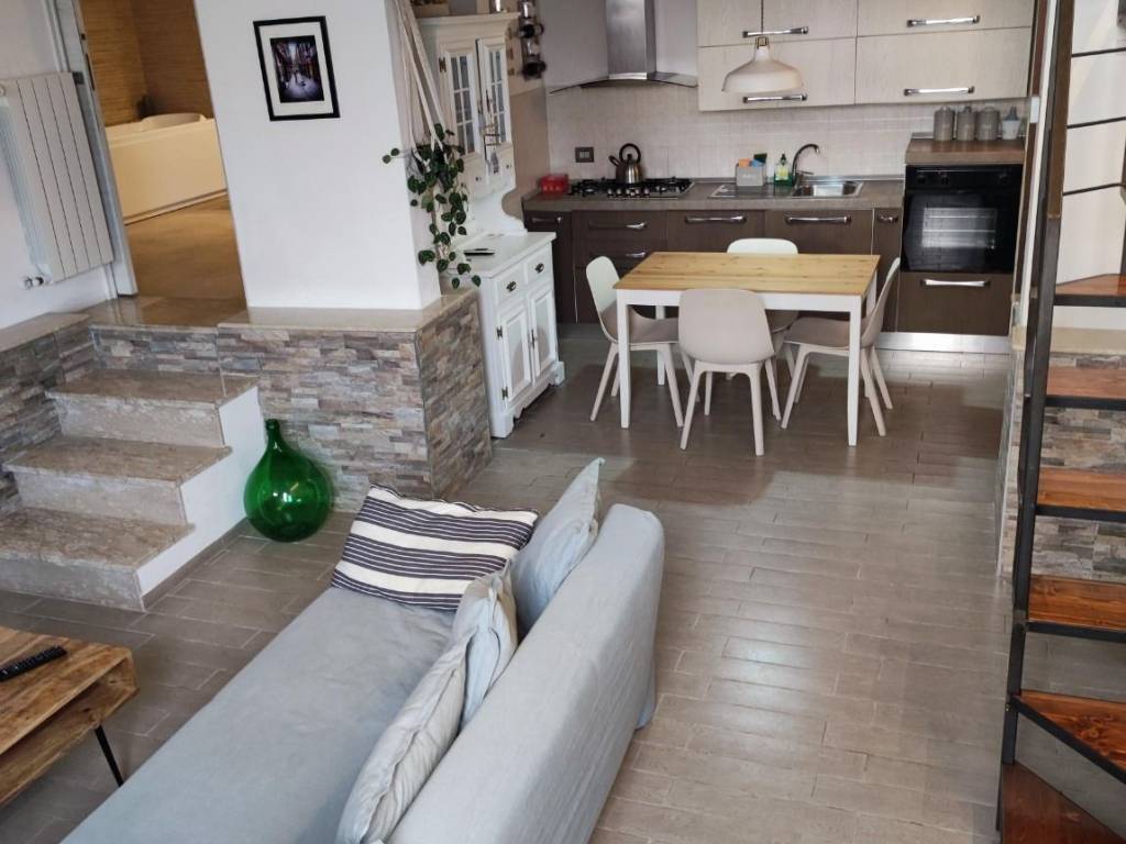 Appartamento a Brindisi in Via Federico II di Svevia - Foto 3