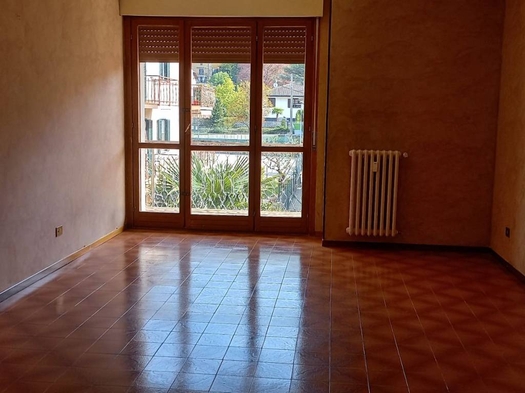Appartamento a Cuvio in Via Erminia Maggi, 19 - Foto 2