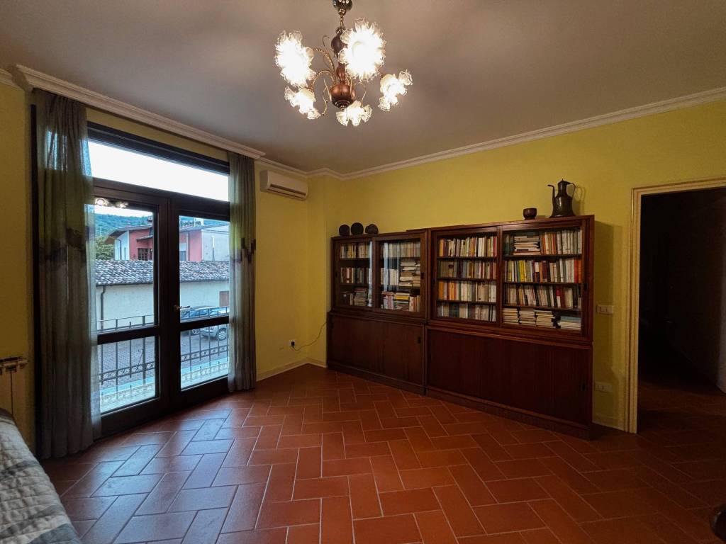 Appartamento a Cellatica in Piazza Martiri della Libertà, 2 - Foto 5