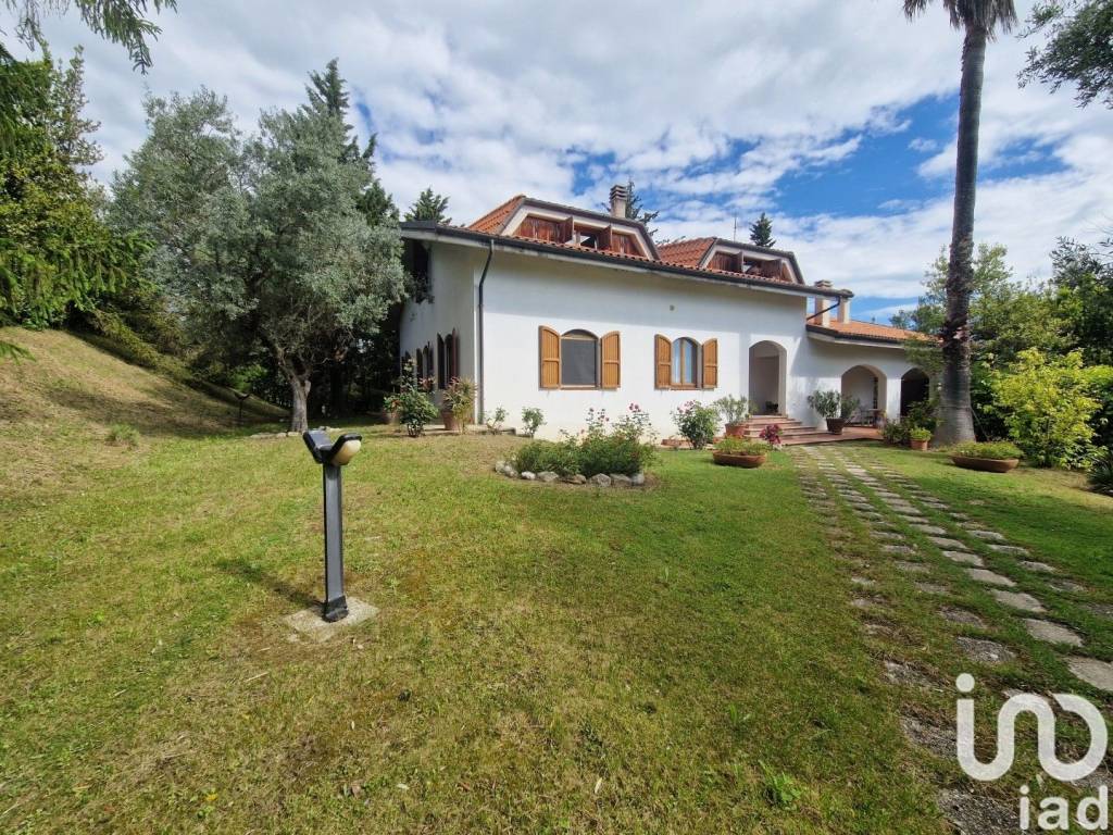 Villa a Ripatransone in LocalitÃ Petrella - Foto 5