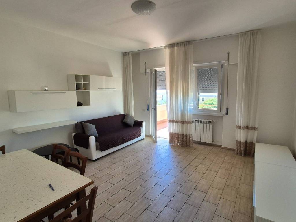 Appartamento a Pomezia in Via Svezia, 83 - Foto 2