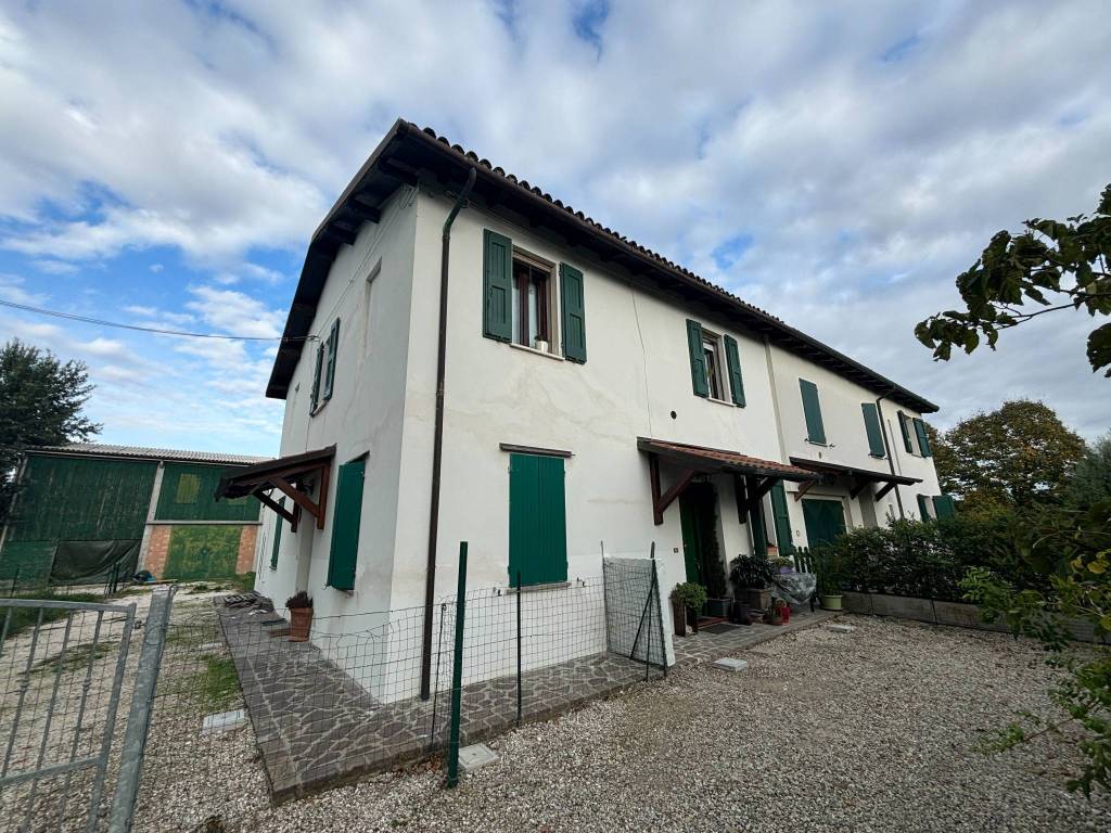 Villa a Castel san pietro terme in Via San Carlo, 4515 - Foto 5