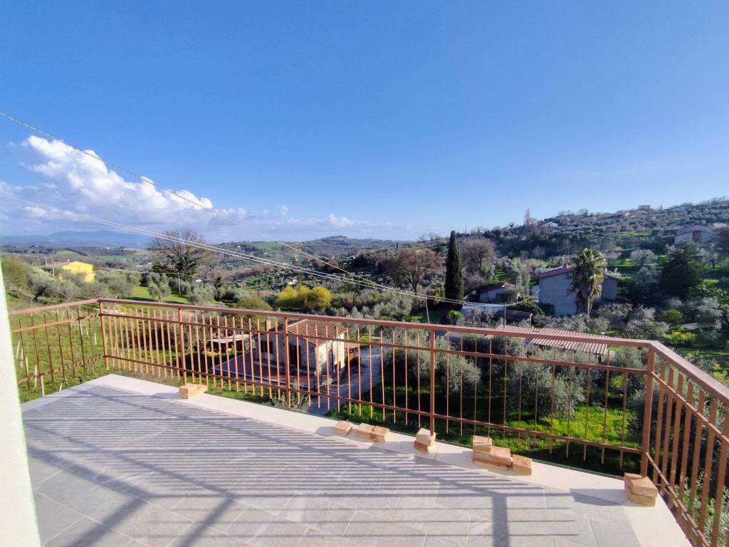 Villa a Amelia in SP8 - Foto 4
