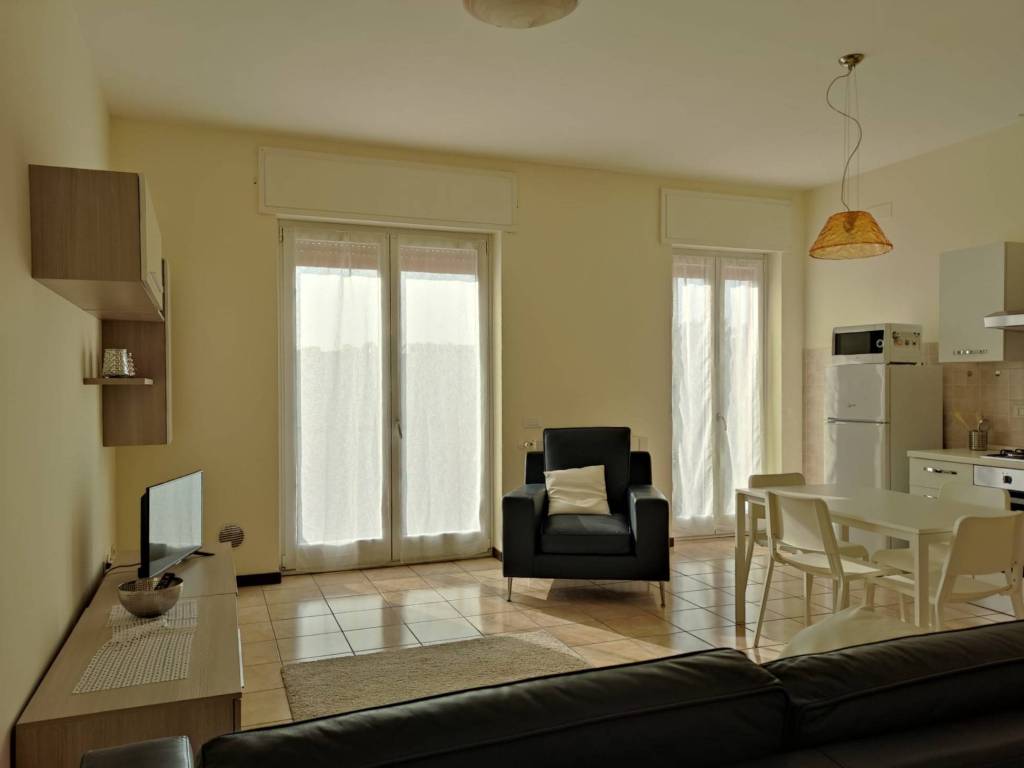 Appartamento a Gorla minore in Via Ambrogio Colombo, 204 - Foto 2