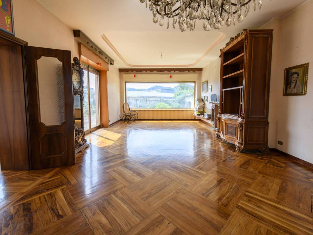 Villa a Gorizia in VIALE XX SETTEMBRE - Foto 3
