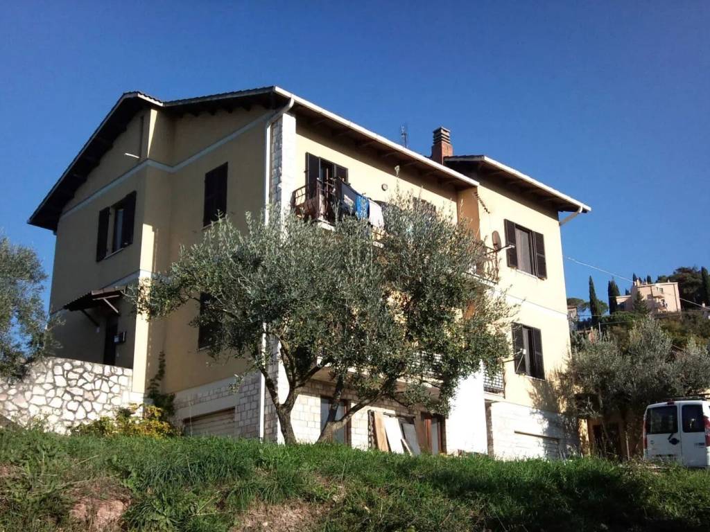 Villa a Stroncone in San Francesco - Foto 3