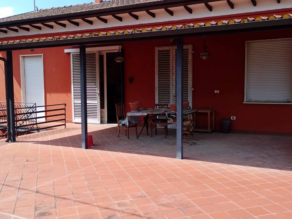 Appartamento a Buggiano in Via Camillo Benso di Cavour - Foto 3