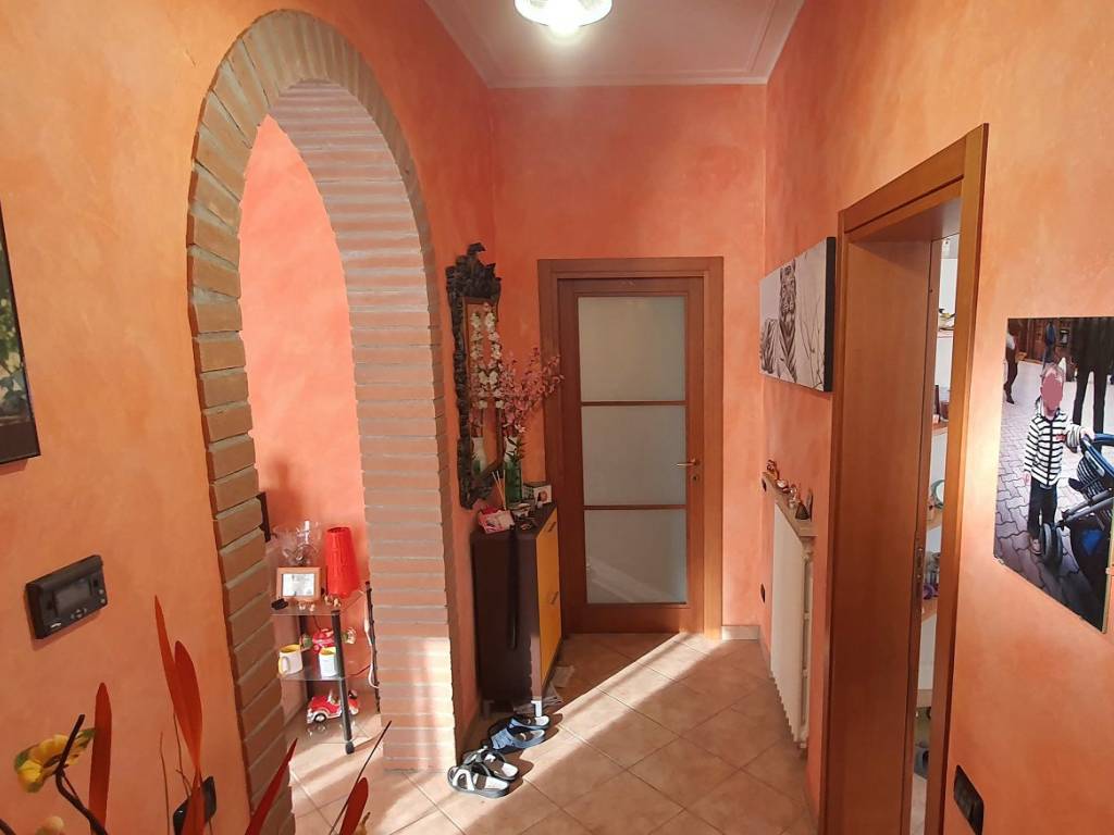 Villa a Porto mantovano in Strada Antonio Gramsci - Foto 2