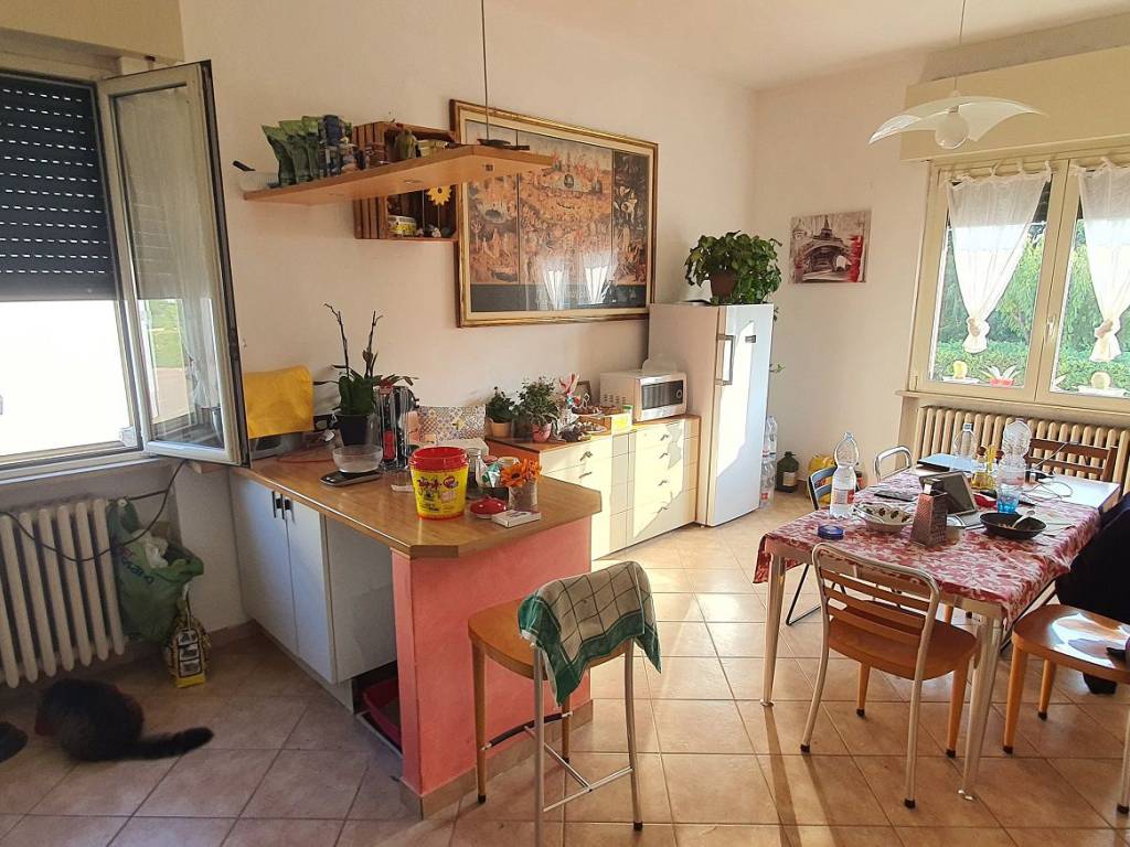 Villa a Porto mantovano in Strada Antonio Gramsci - Foto 4