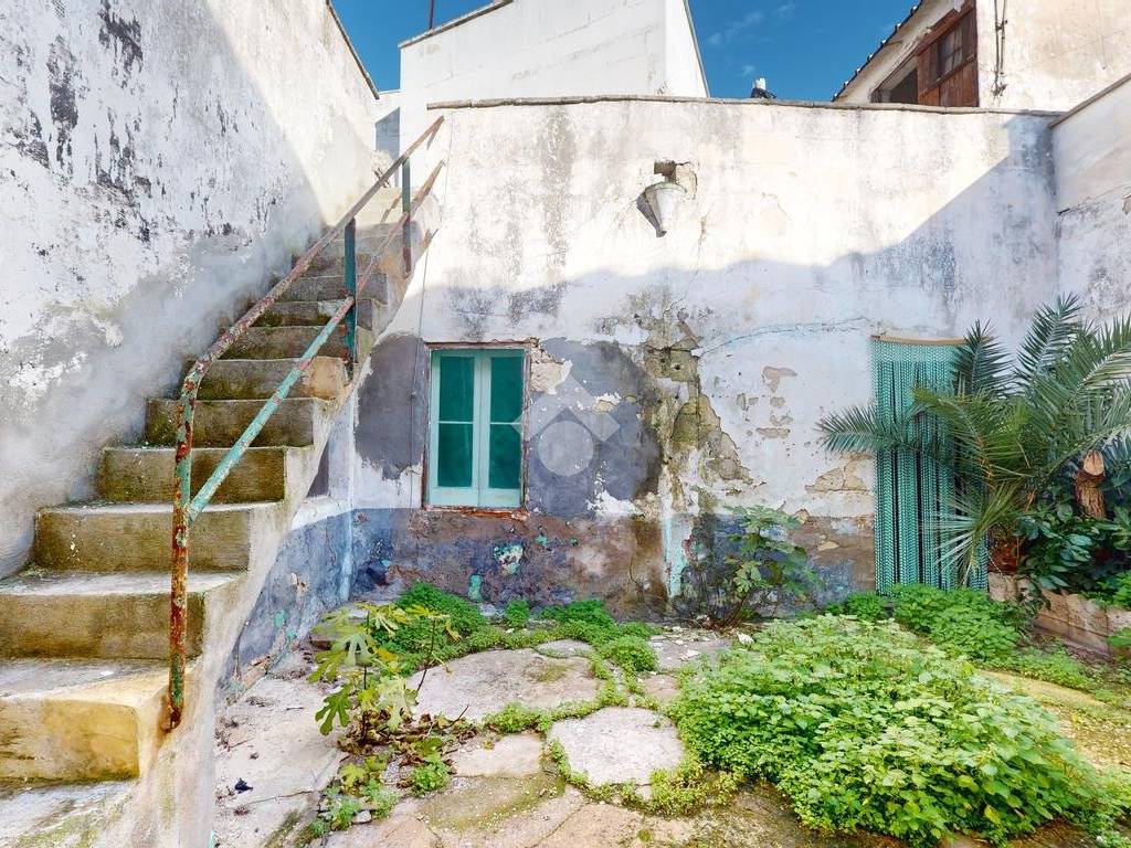 Casa indipendente a Brindisi in Via Vittorio Emanuele, 16 - Foto 4