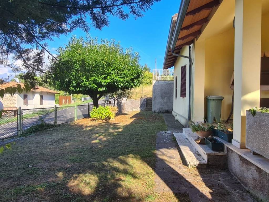 Villa a Gubbio in Strada Statale Eugubina, 5 - Foto 3