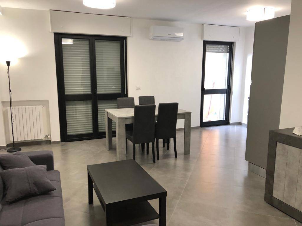 Appartamento a Brindisi in Via Santa Maria del Casale - Foto 2
