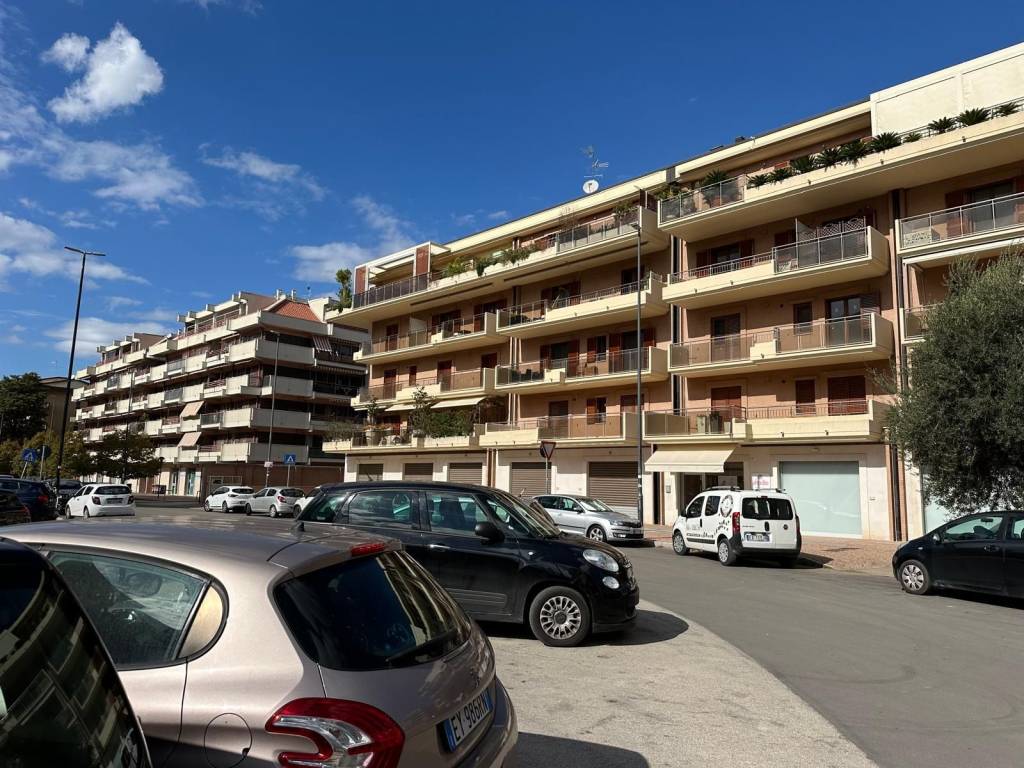 Appartamento a Foggia in Via Michele Menichella - Foto 3