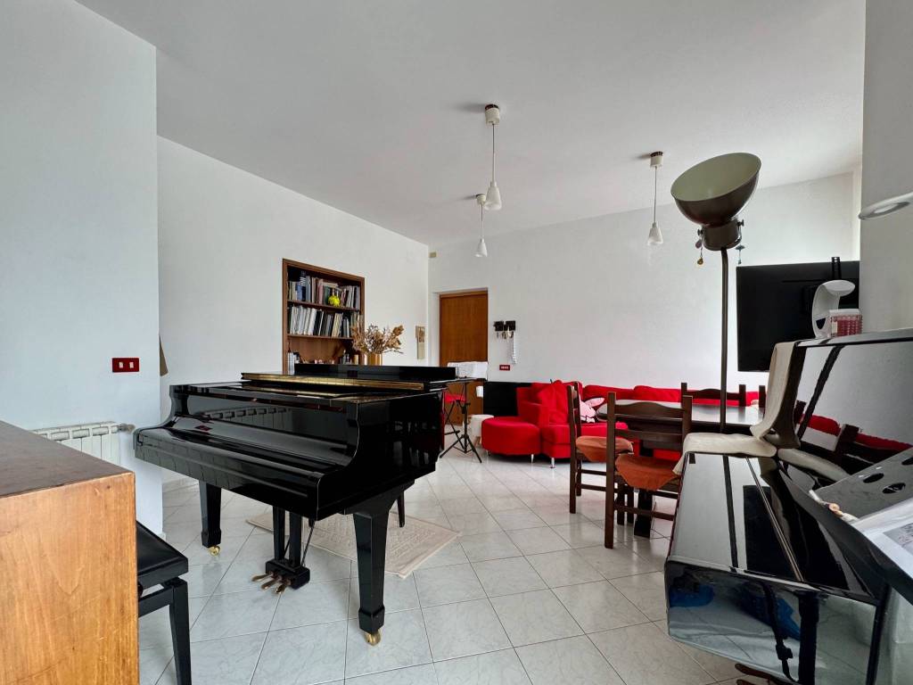 Appartamento a Oriolo romano in Via delle Olmate - Foto 2