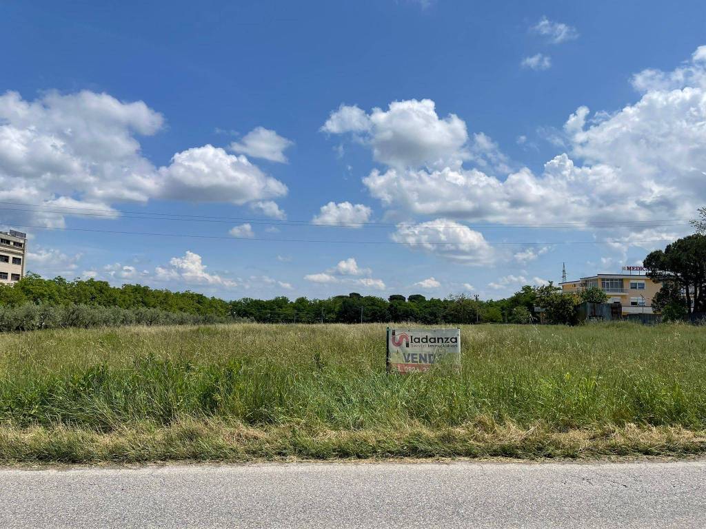 Terreno a Benevento in Contrada Piano Cappelle - Foto 3