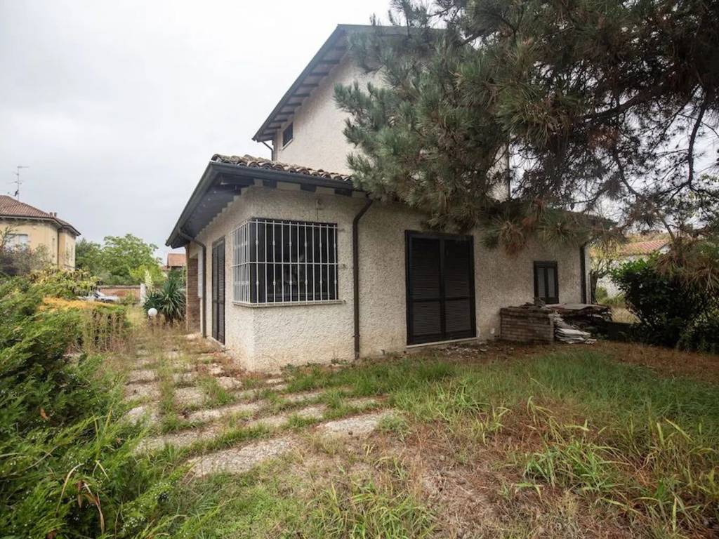Villa a Rivanazzano terme in Via Malaspina, 30 - Foto 2