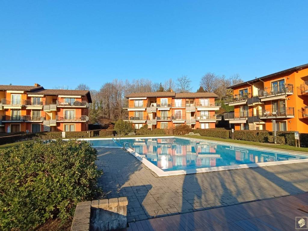 Appartamento a Leggiuno in Via al Moro - Foto 4