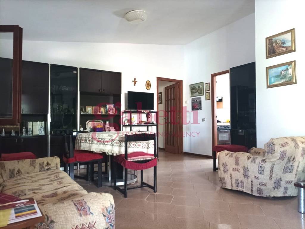 Villa a Quartu sant'elena in Via San Giovanni - Foto 2