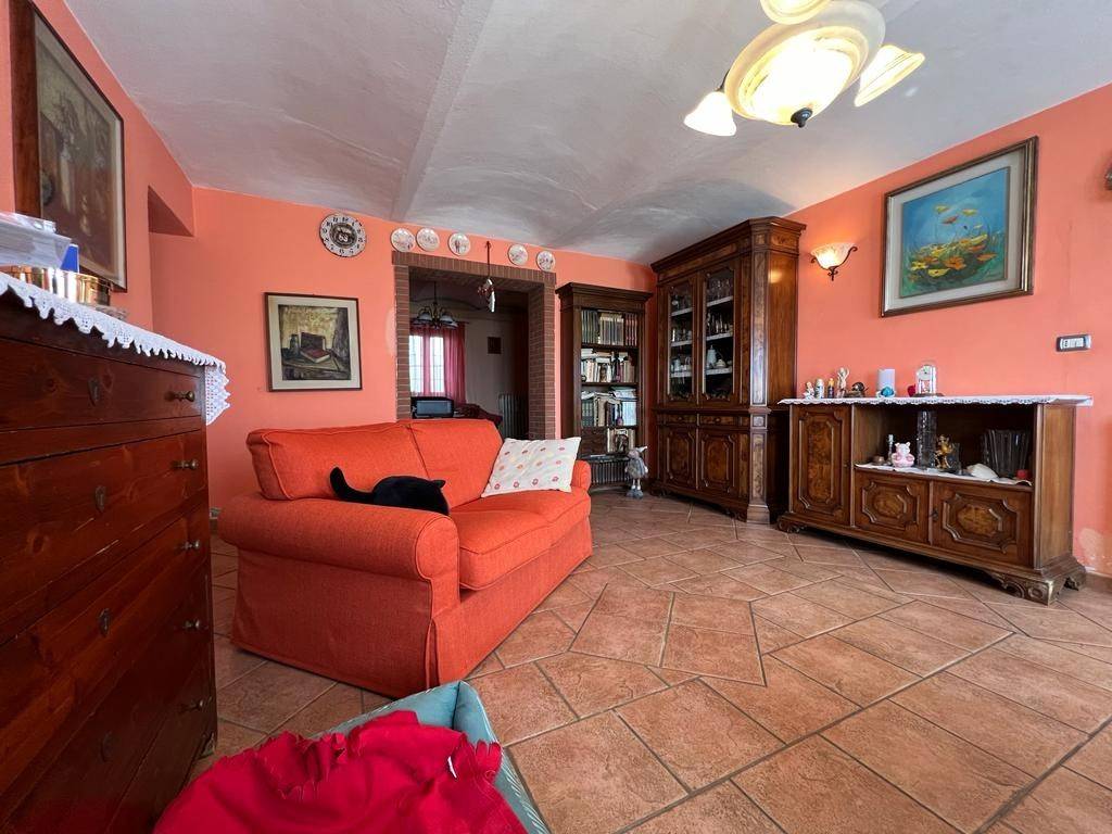 Appartamento a Canale in Via Santo Stefano Roero - Foto 4