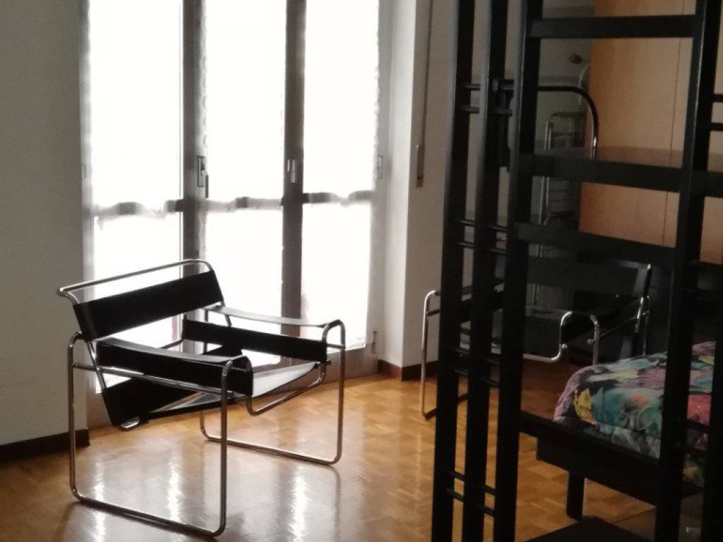Appartamento a Rovello porro in Via Vincenzo Bellini, 6 - Foto 4