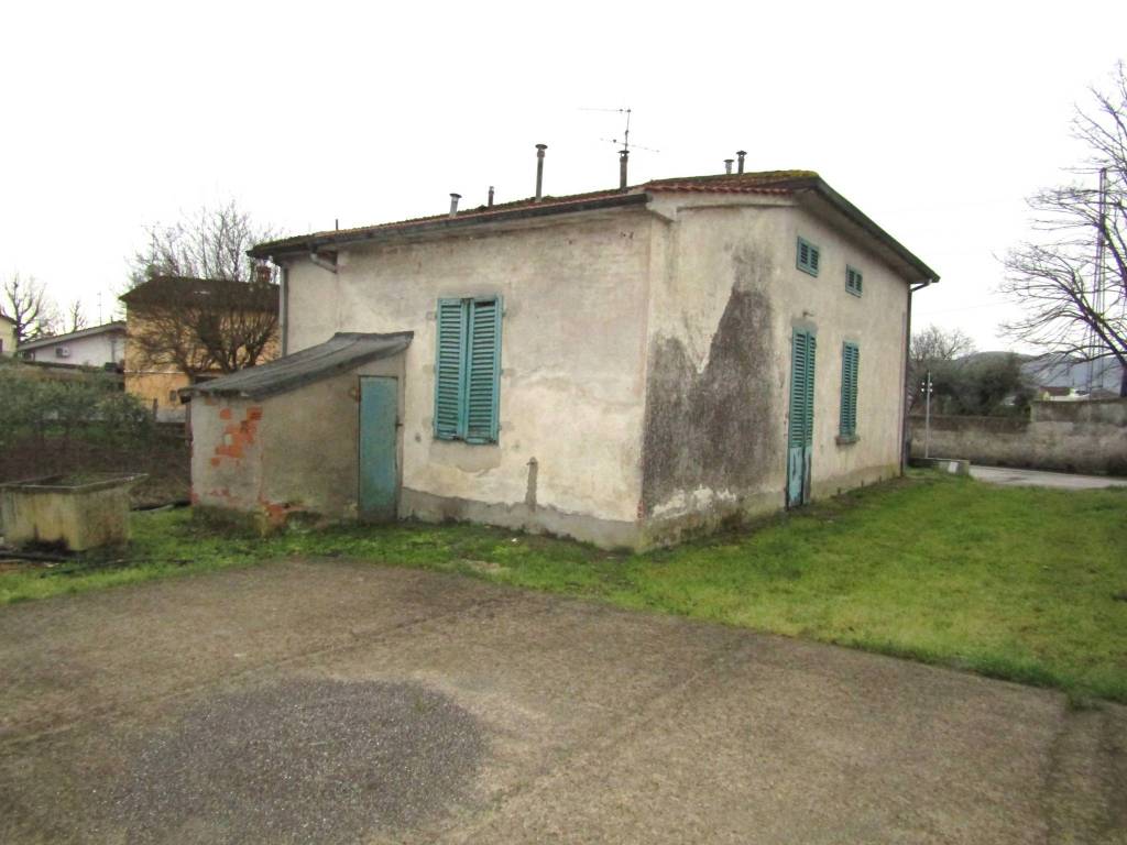 Casa indipendente a Pistoia in Via San Sebastiano - Foto 2