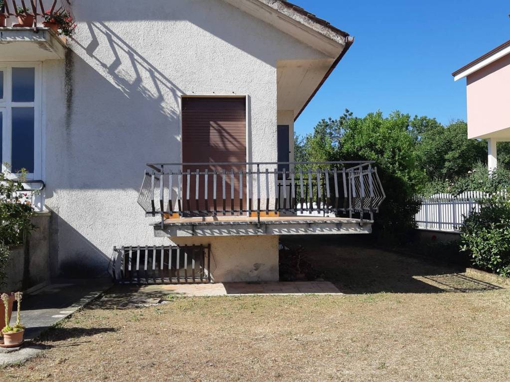 Villa a Venarotta in Via Papa Giovanni Paolo II - Foto 3