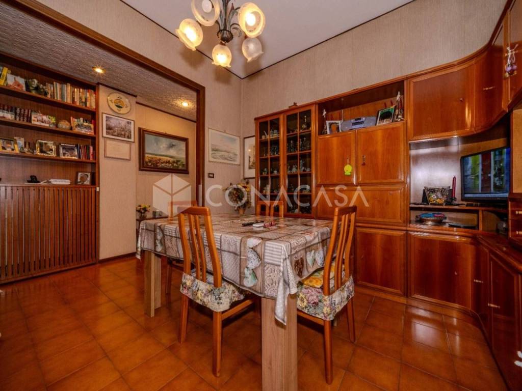Appartamento a Casalecchio di reno in Via Porrettana - Foto 2