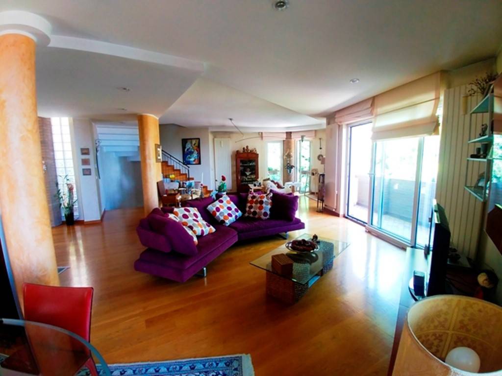 Villa a Roseto degli abruzzi in Via Tronto - Foto 2