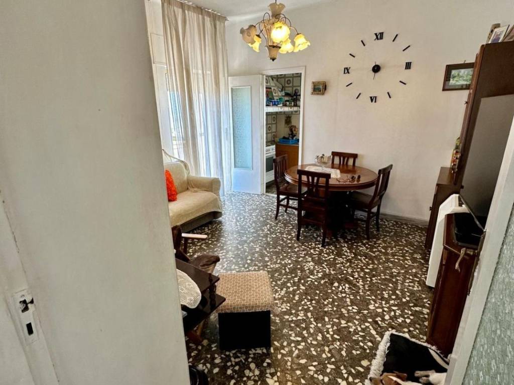Appartamento a Mottola in Via Giuseppe Verdi, 16 - Foto 4