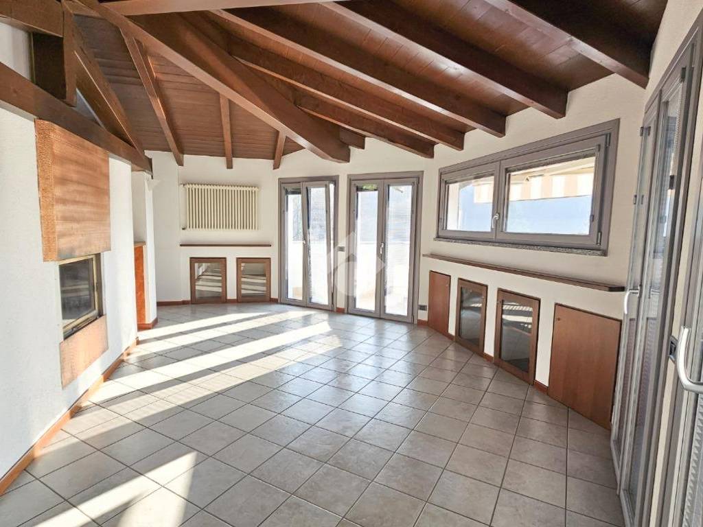 Villa a Induno olona in Via Cavalieri di Vittorio Veneto, 6 - Foto 3