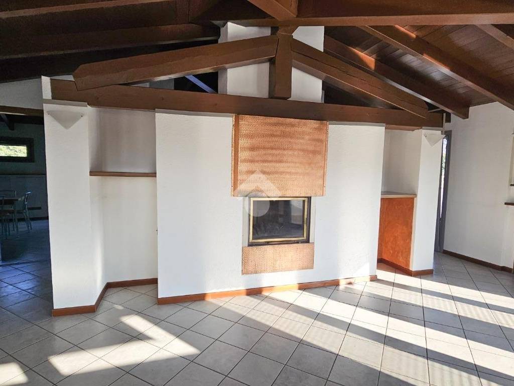 Villa a Induno olona in Via Cavalieri di Vittorio Veneto, 6 - Foto 4