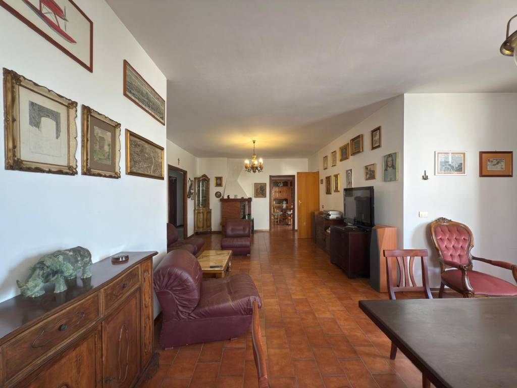 Casa indipendente a Sabaudia in Via Nisida - Foto 2