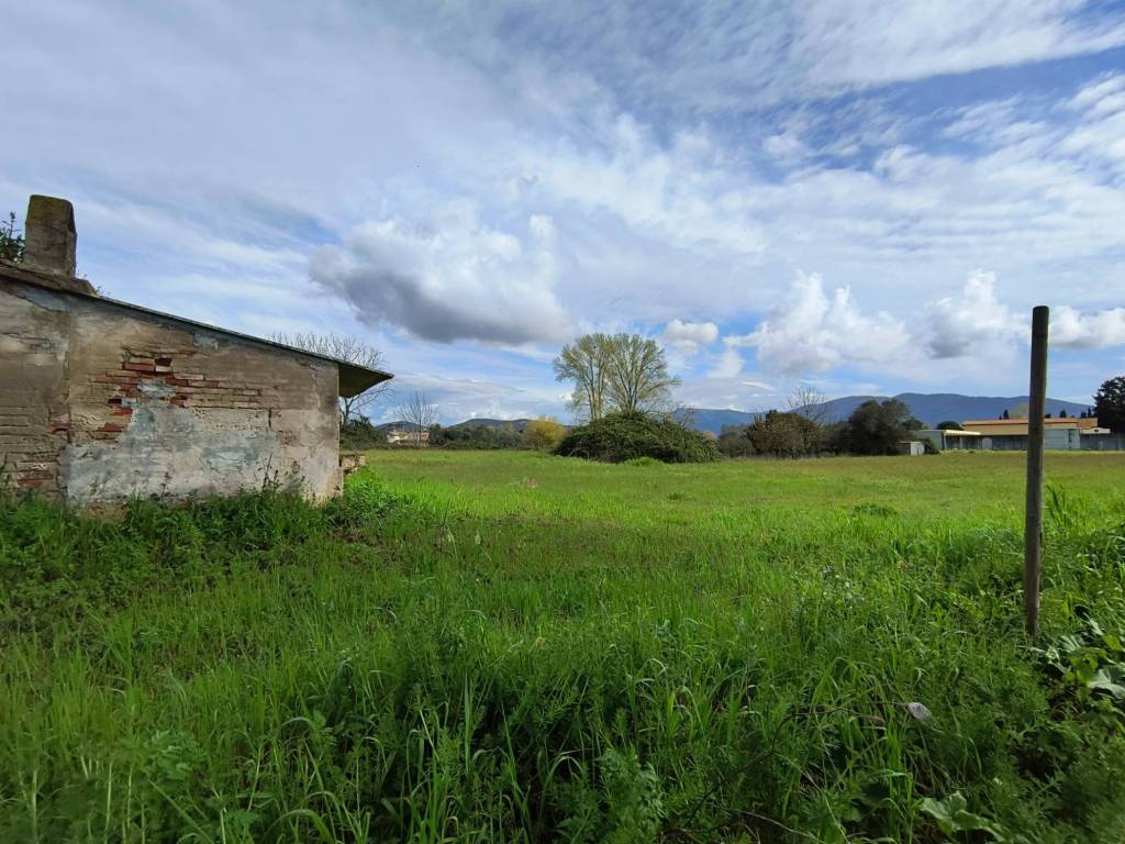 Terreno a San giuliano terme in Via Guido Castelnuovo Arena Metato - Foto 2