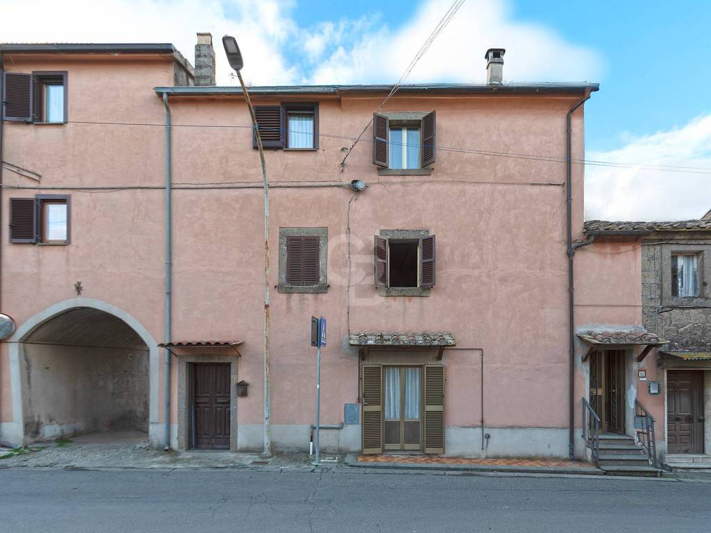 Appartamento a Bomarzo in Via del Piano - Foto 2
