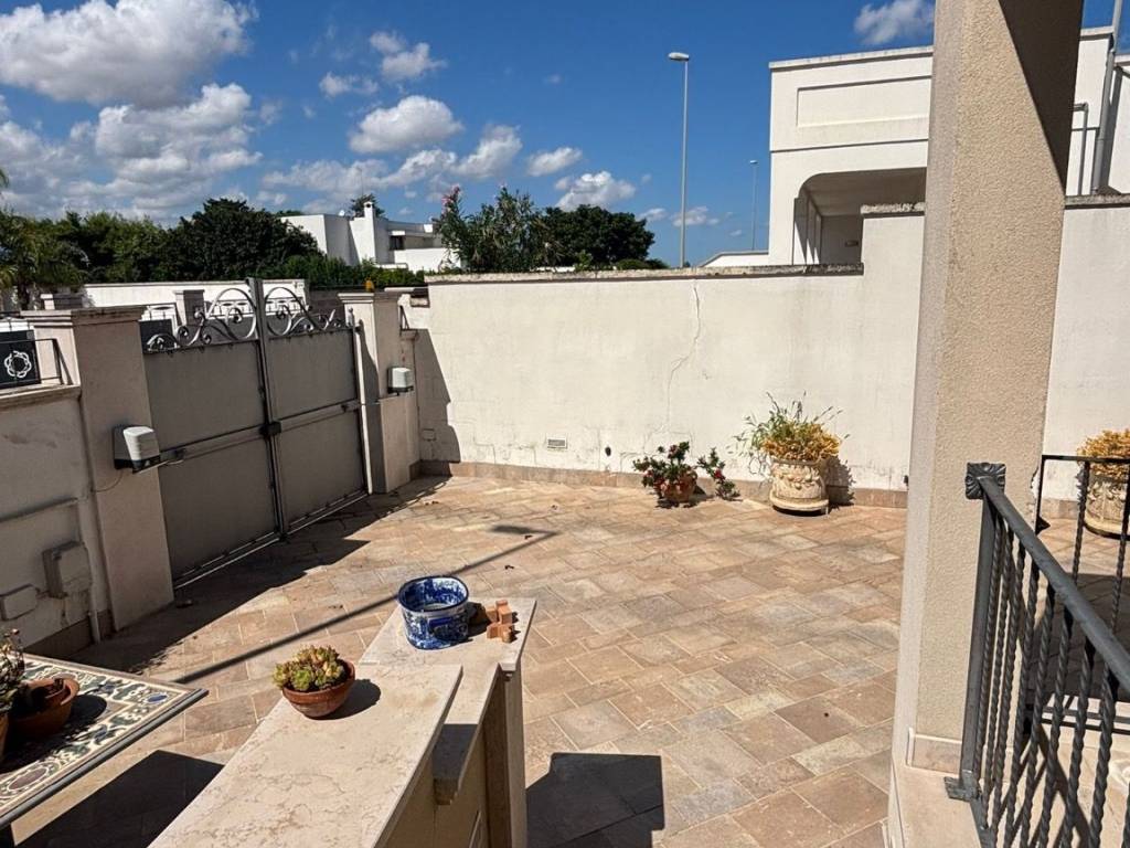 Villa a Veglie in Via Giambattista Tiepolo, 12 - Foto 4