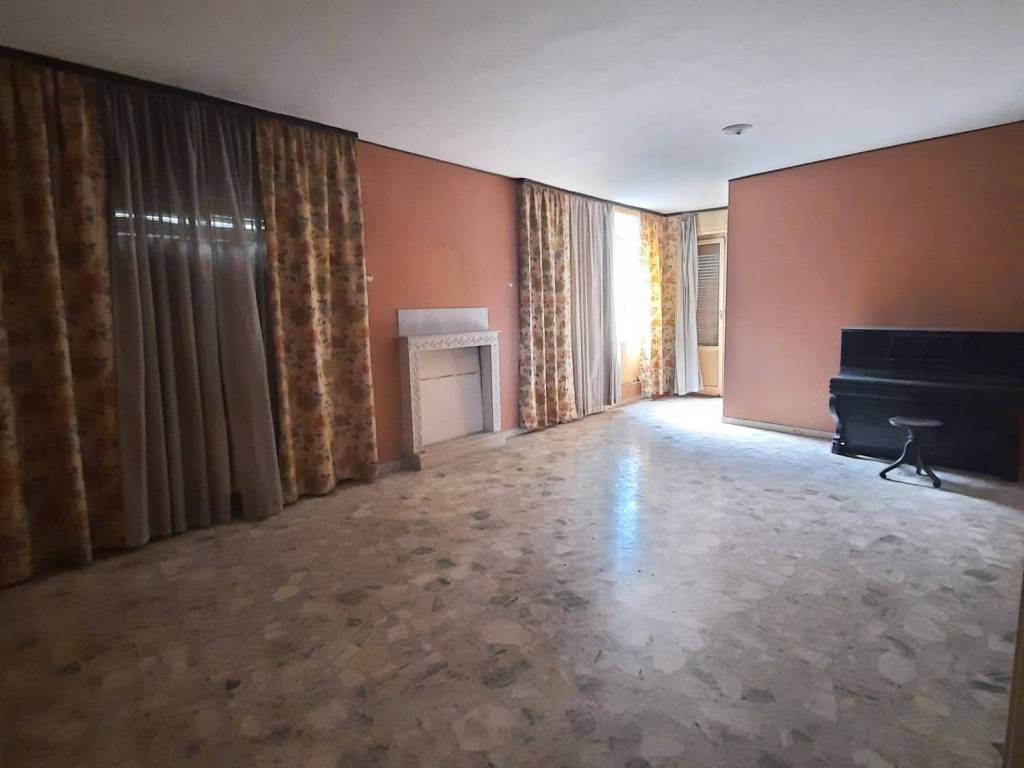 Appartamento a Chieti in Via Luigi Colazilli - Foto 2