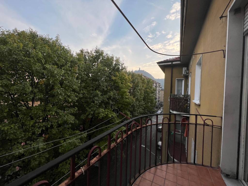 Appartamento a Como in Via Francesco Anzani - Foto 4