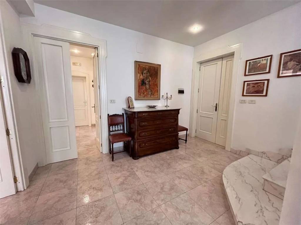 Villa a Francavilla fontana in Via S. Francesco, 96 - Foto 2
