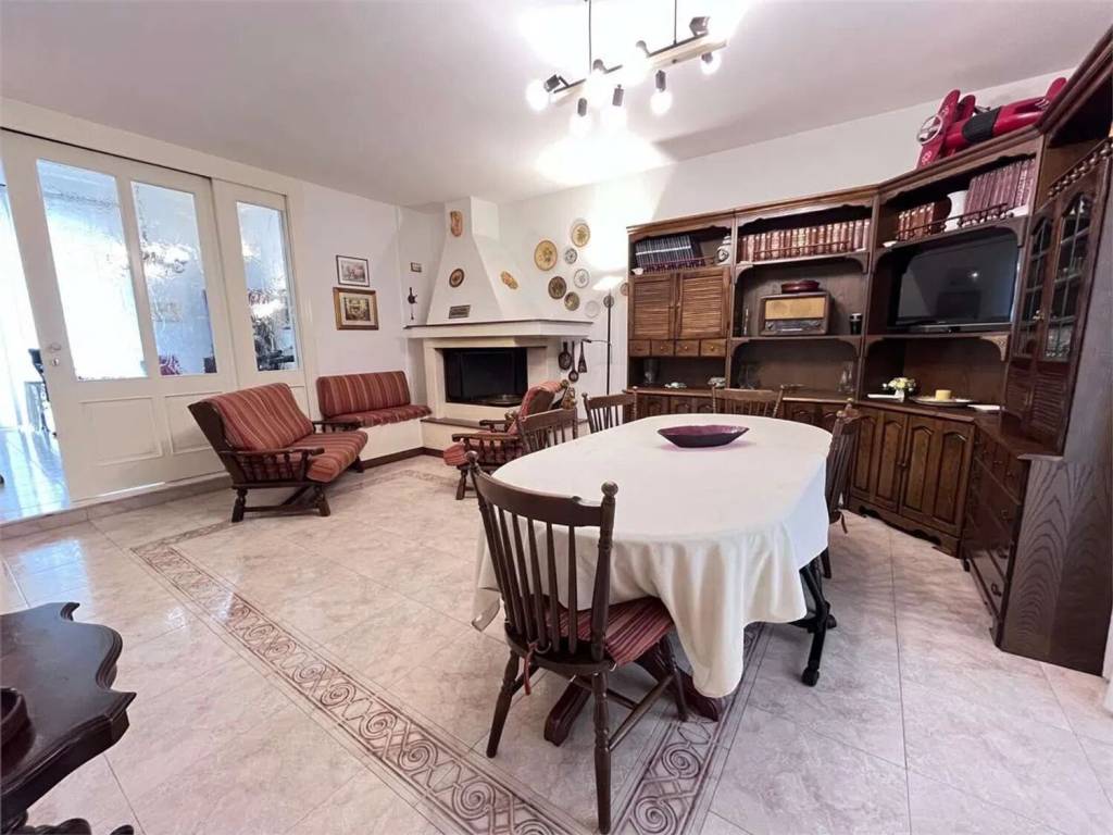 Villa a Francavilla fontana in Via S. Francesco, 96 - Foto 5