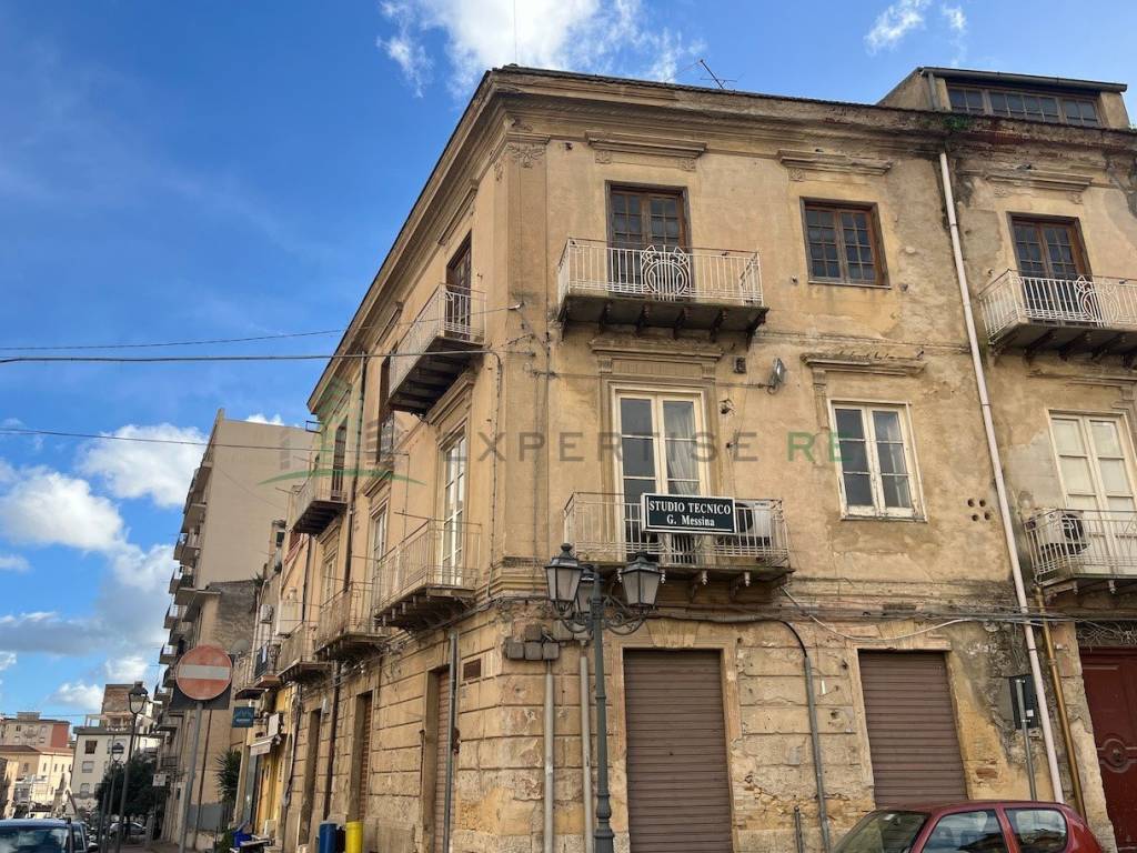 Appartamento a Canicattì in Piazza 4 Novembre - Foto 2