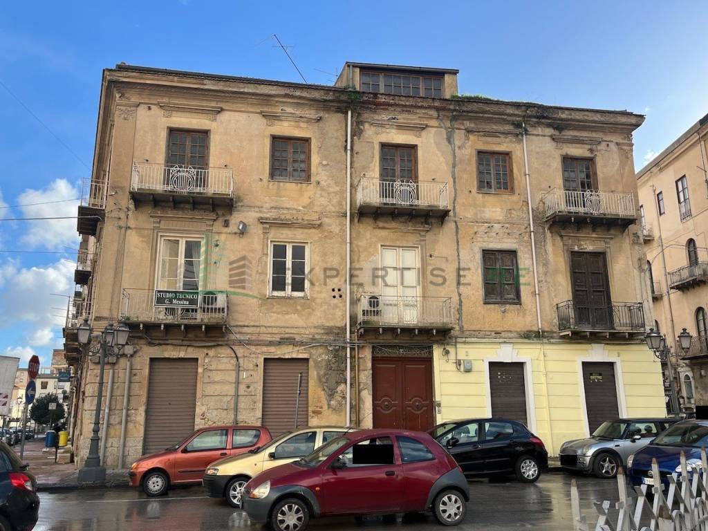 Appartamento a Canicattì in Piazza 4 Novembre - Foto 4