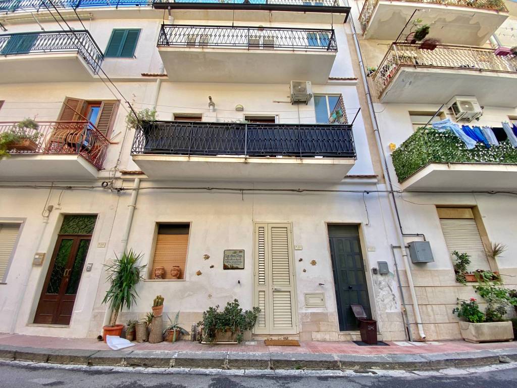 Appartamento a Letojanni in Via Nenzi - Foto 4