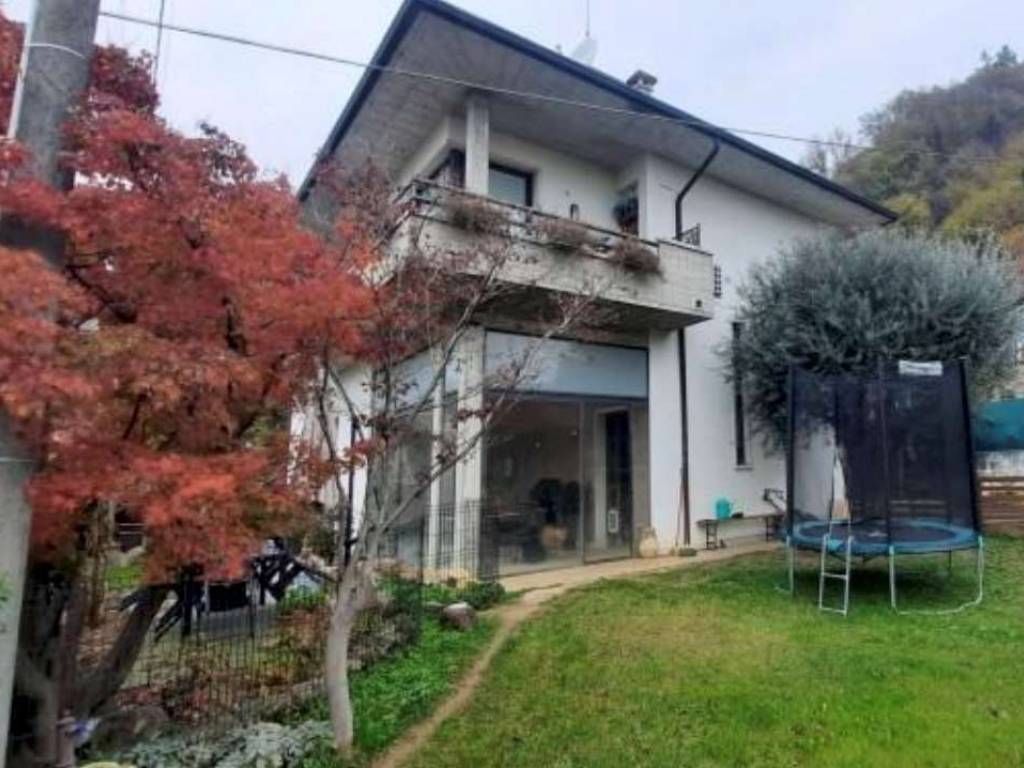 Appartamento a Montecchio maggiore in Via Sant'Urbano - Foto 2