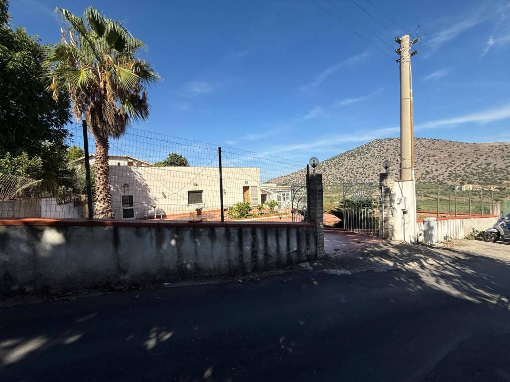 Villa a Torretta in Via Giuseppe Ungaretti, 5 - Foto 2